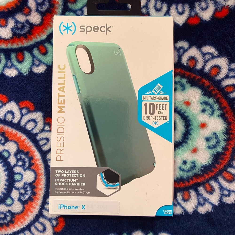 Phone case - Picture 2 of 5